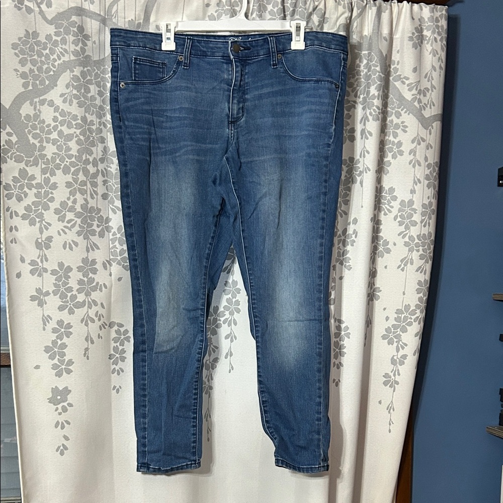 Universal Thread Women's Denim Skinny Jeans